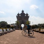 L'Arc de Triomphe, version laotienne.