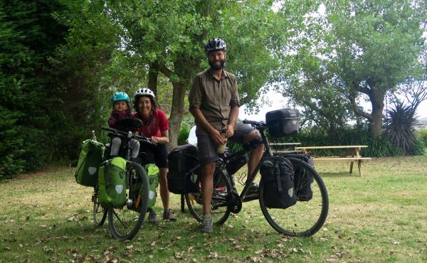 Prets pour la derniere etape de notre periple a velo