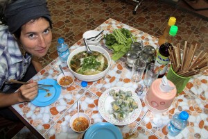 Noodle soup et spring rolls!