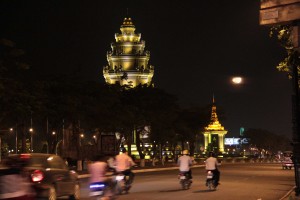 Phnom Penh by night